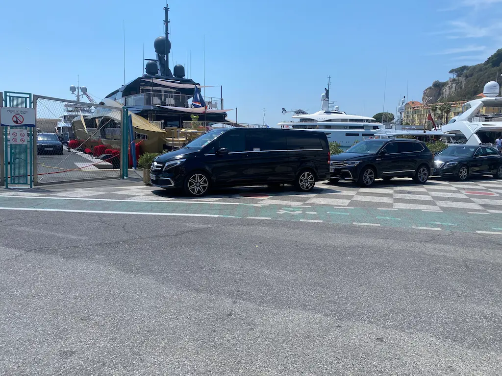 chauffeur prive evenement cote d azur mercedes classe v luxe